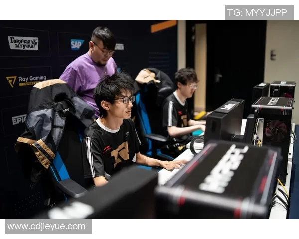 DOTA2深度解析：V5战队在比赛中的耐力与韧性表现探讨